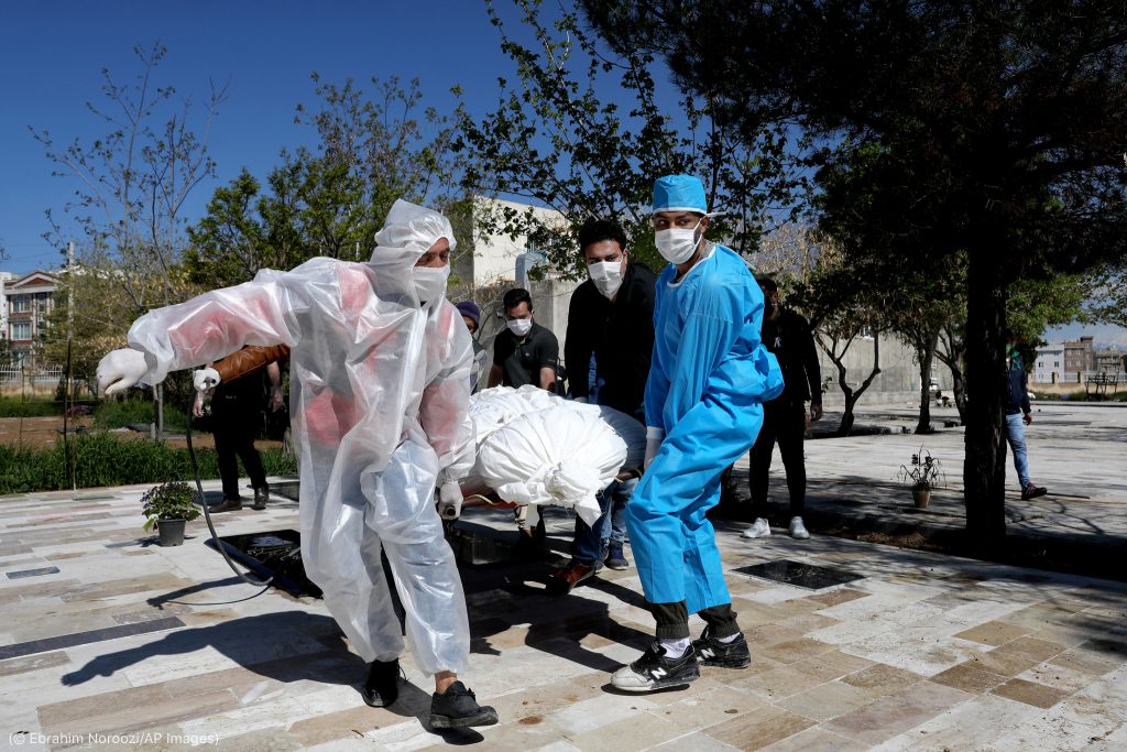 Irán bate récord de muertes por COVID19 en las últimas 24 horas iran-bate-record-de-muertes-por-covid19-en-las-ultimas-24-horas